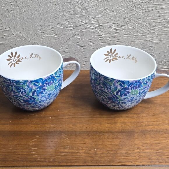 LILLY PULITZER HIGH MAINTENANCE BLUE FLORAL COFFEE MUG SET - Picture 4 of 10